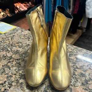 Marian Metallic Gold Leather Ankle Boots Booties EU 40 US 8.5 Made in Spain